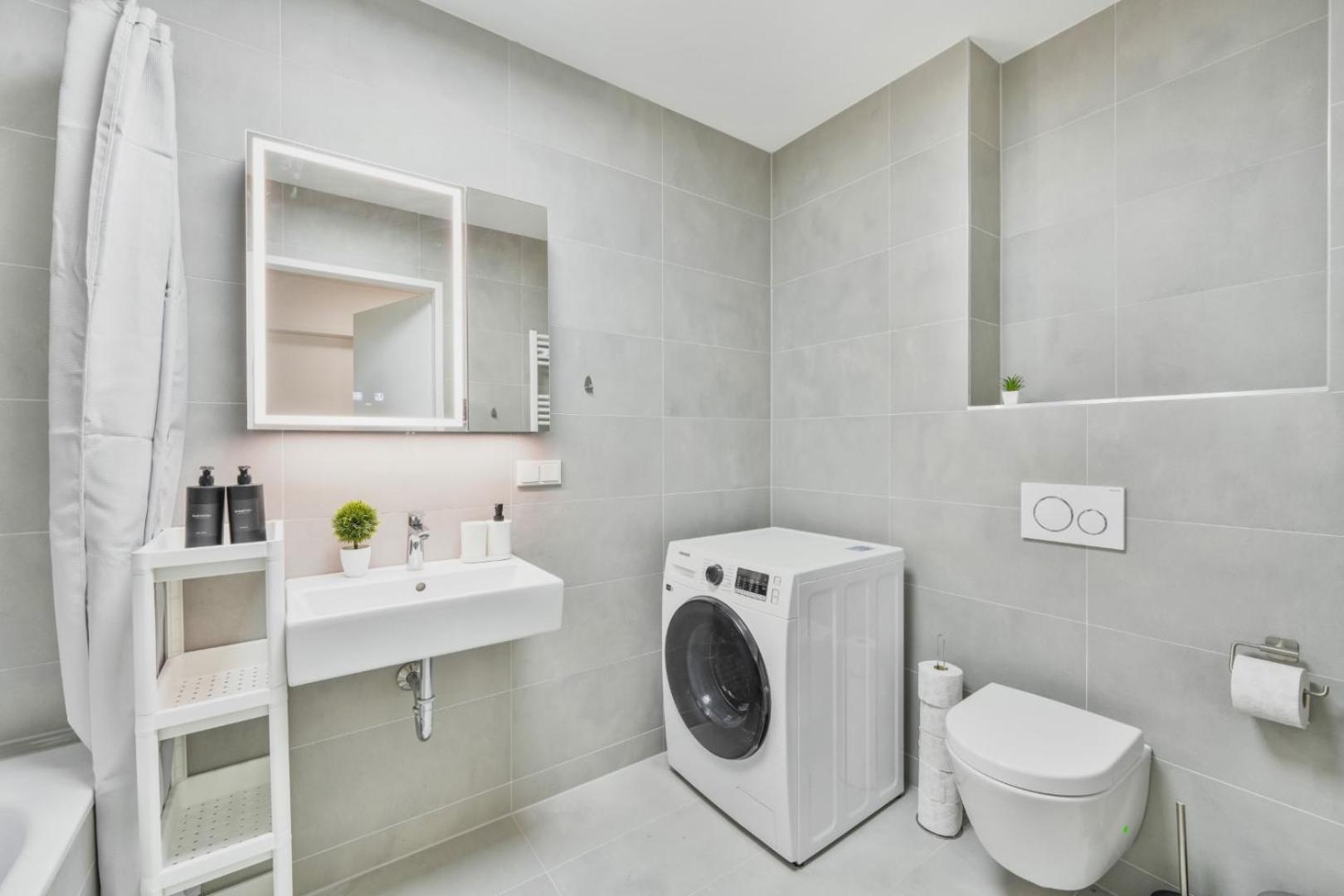 Luxury Penthouse I Rooftop Pool I Self Check-In Viena Exterior foto